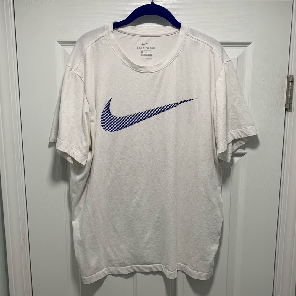 Nike T-Shirt